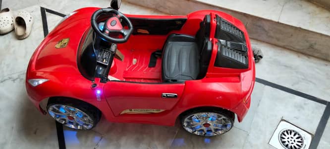 Kids Chargeable Car  Lush Condition