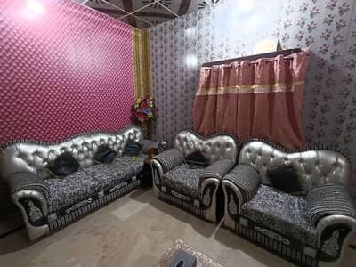 5 seater sofa set for sale/ good condition