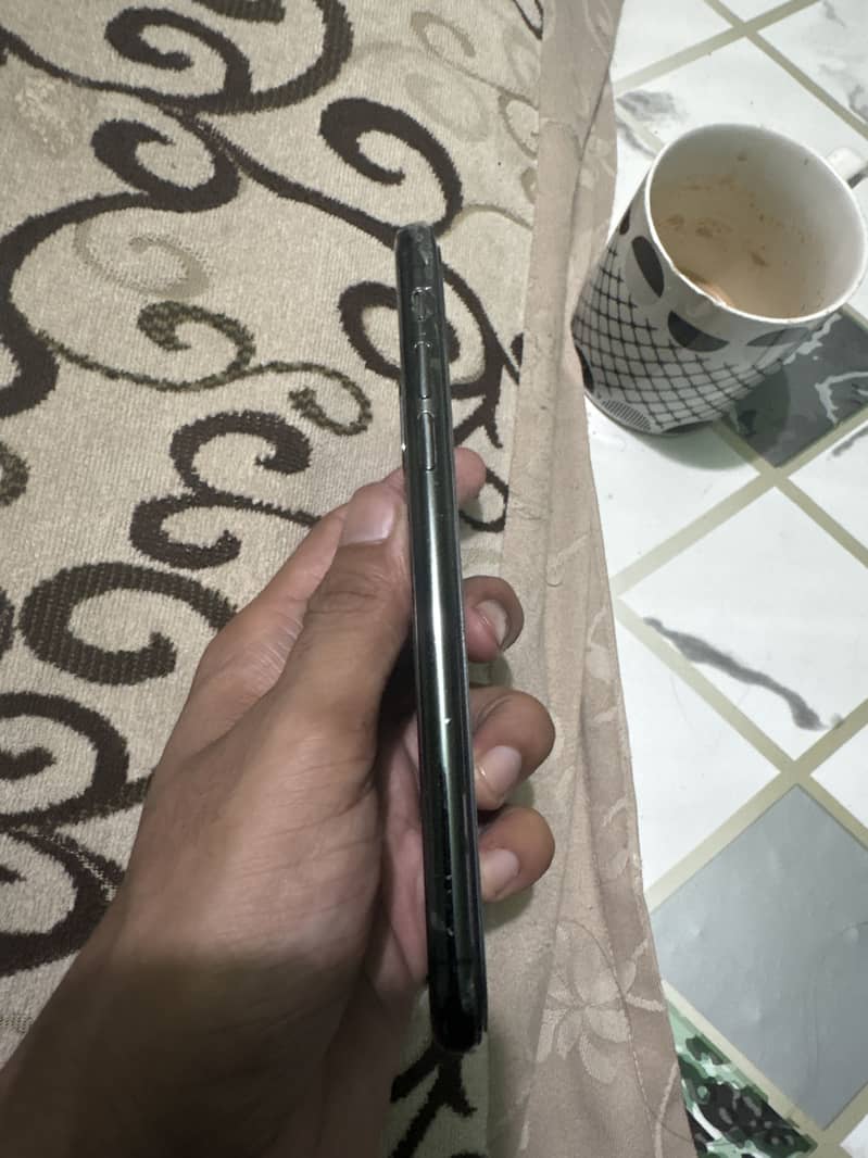 Apple iPhone X 2