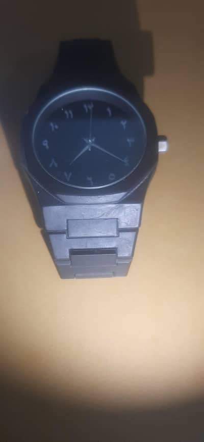 aura watch