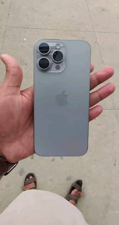 Apple iPhone 15 Pro Max