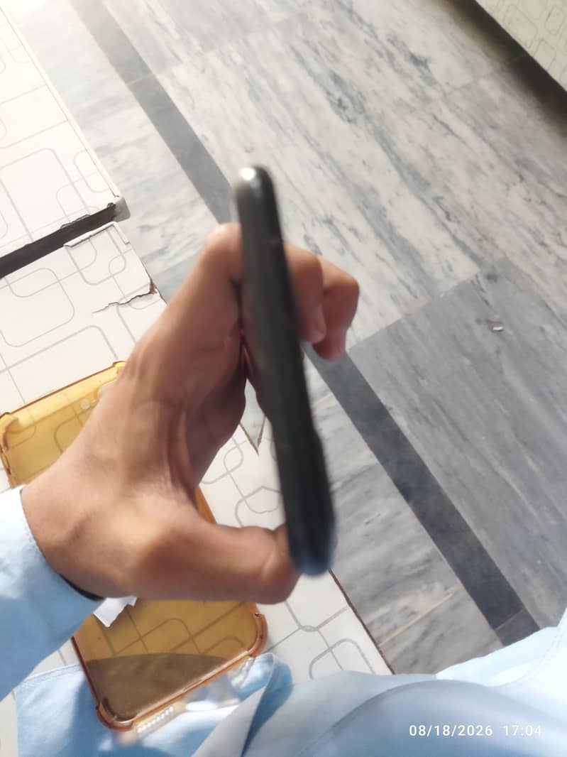 Apple iPhone 7 Plus 3