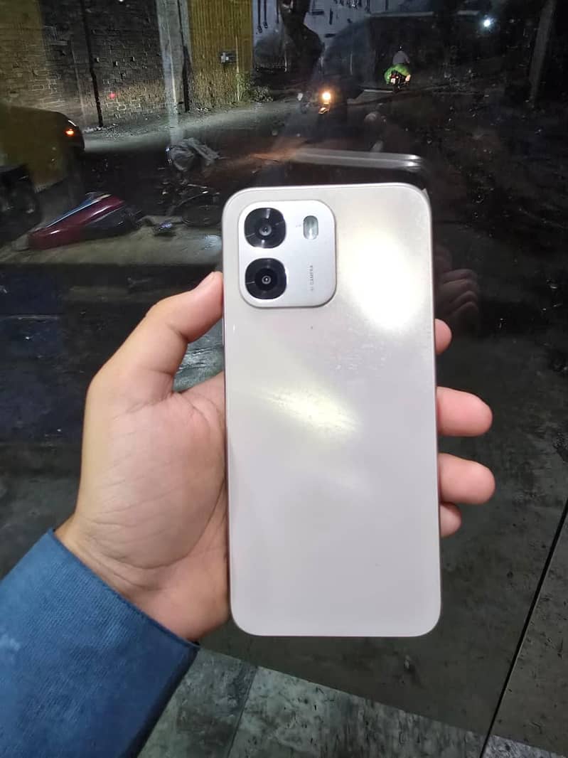 OPPO A6 2