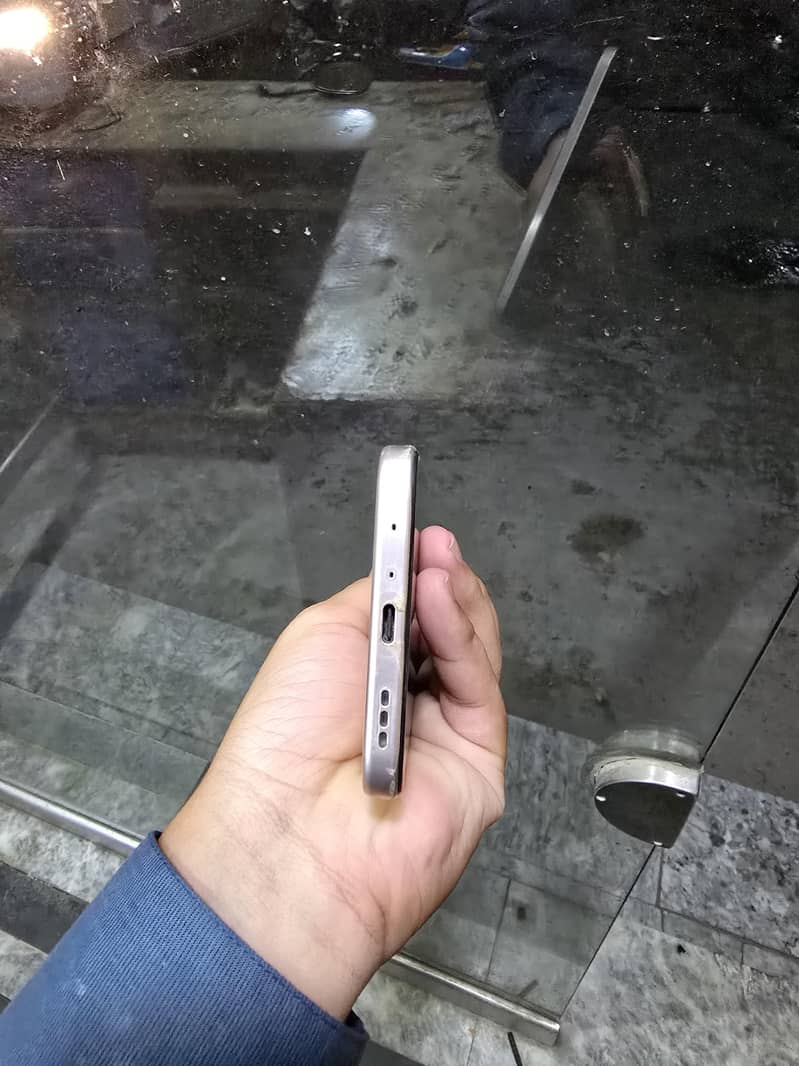 OPPO A6 5
