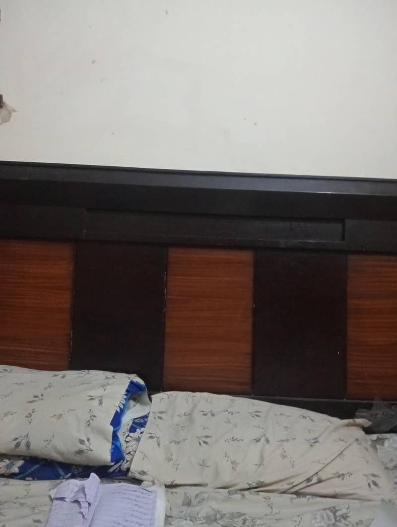 bed mattress dressing table 0