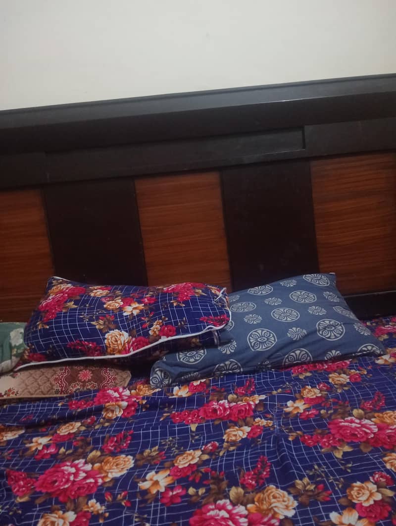bed mattress dressing table 2