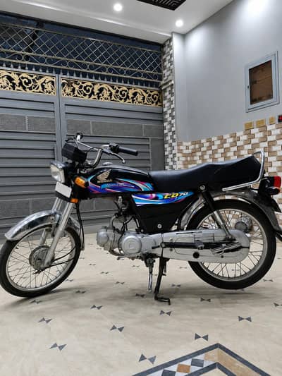 Honda CD 70 (2024 model)