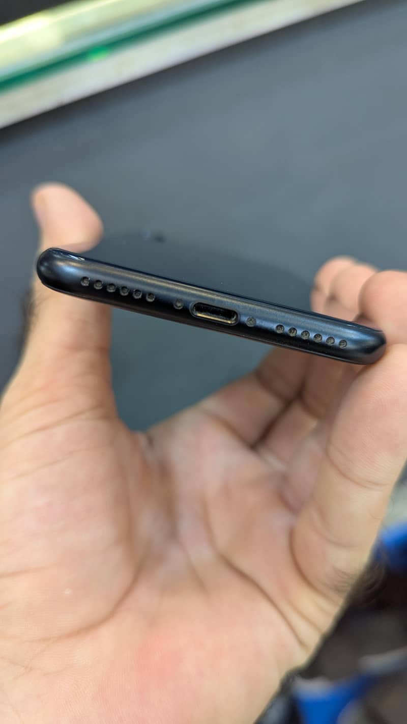 Apple iPhone SE 5