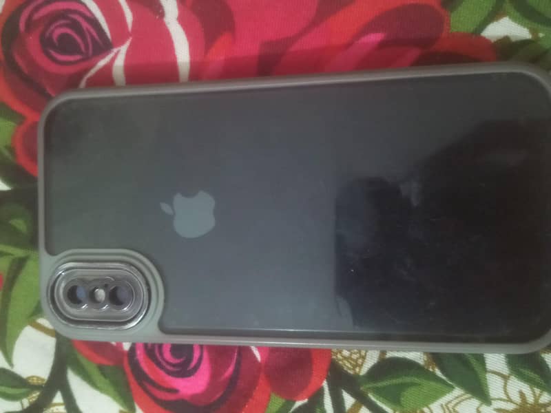 Apple iPhone X 3