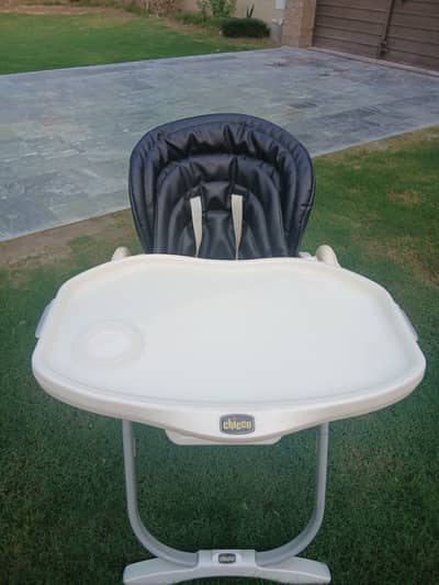 Chicco high chair /feeding chair