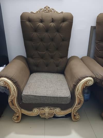 Fancy Crown 2 Sofa Sale in Best Price