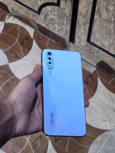 Vivo S1