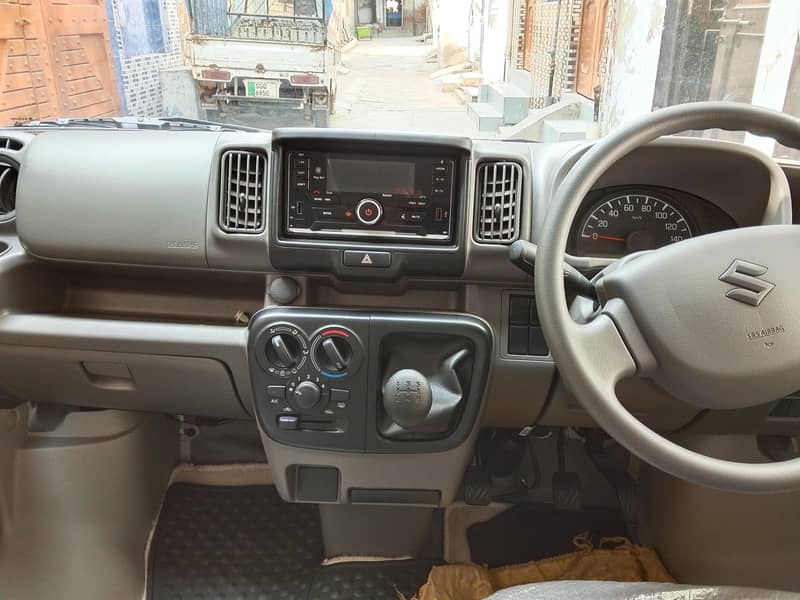 Suzuki Every 2025 10
