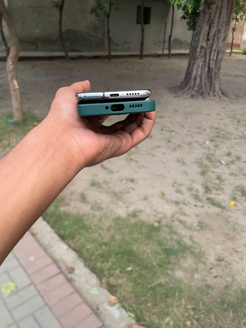 One Plus 7T 5
