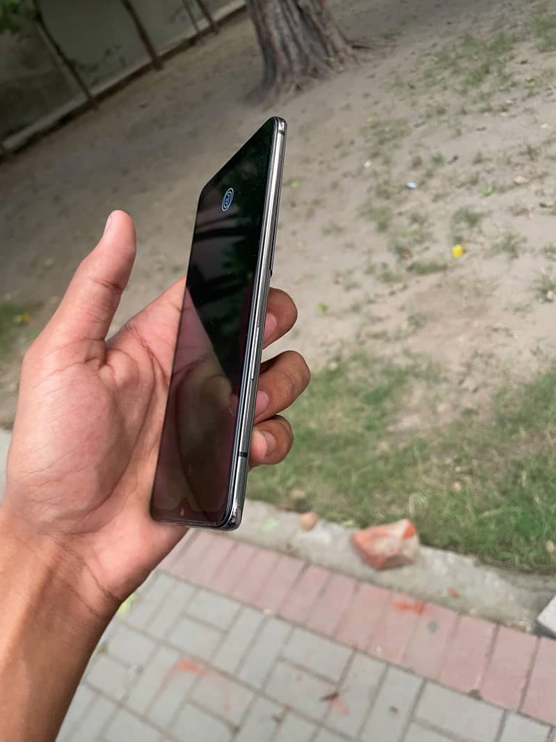 One Plus 7T 9