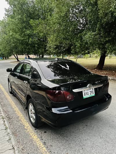 Toyota Corolla Se Saloon 1.6 automatic