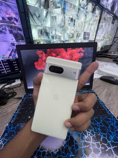Google Pixel 7 , official PTA , water pak, condition 10/9.5 ,8/128