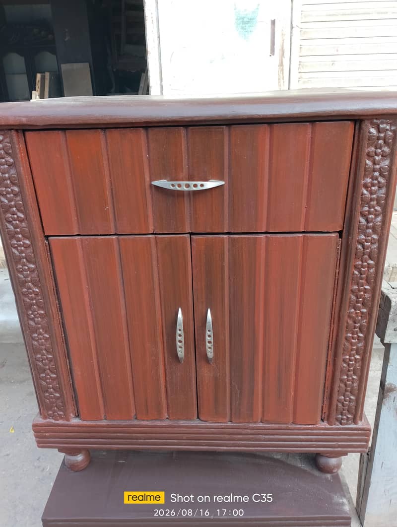 Side Tables 9
