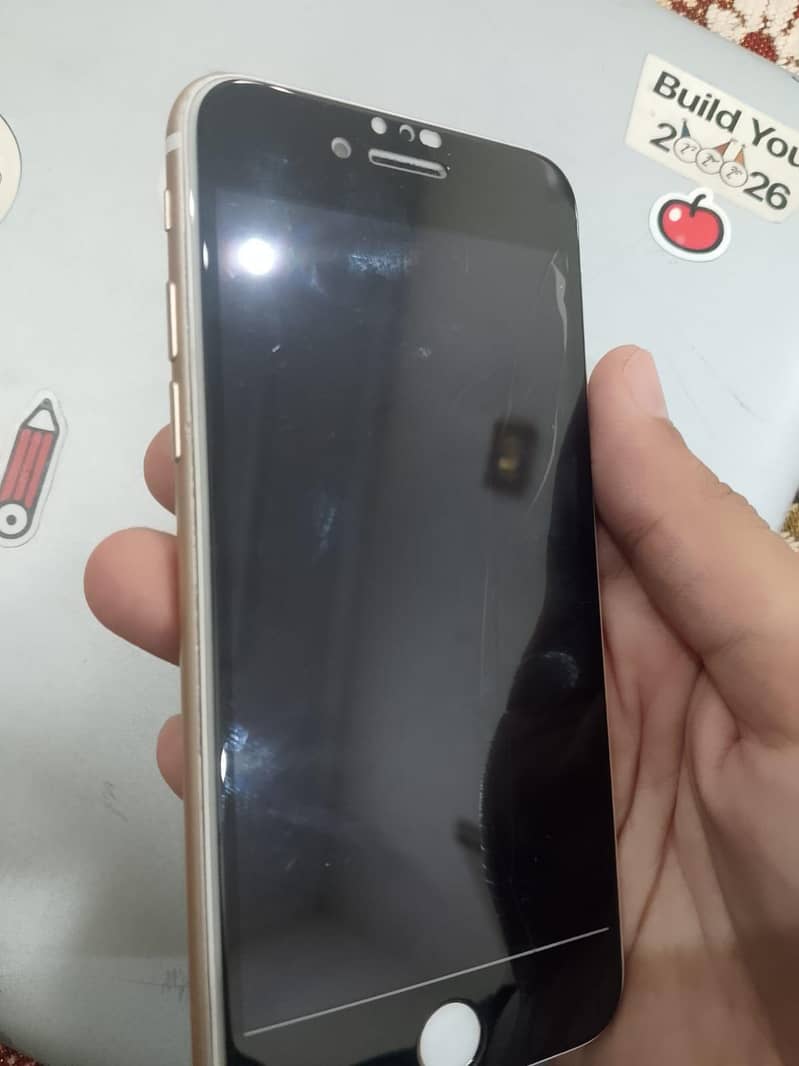 Apple iPhone 7 1