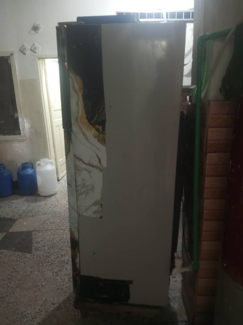 Refrigerator 3