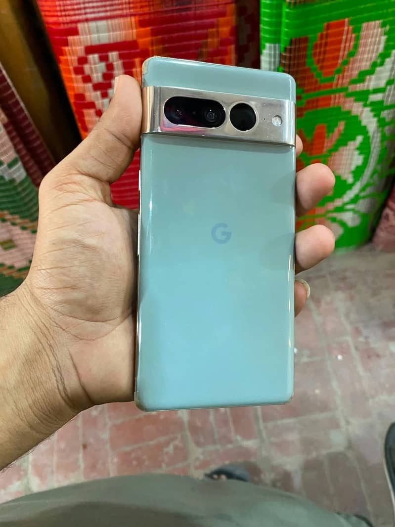 Google Pixel 7 Pro 6