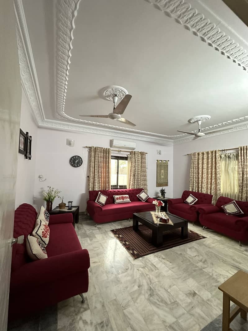 7 Seater Sofa 1