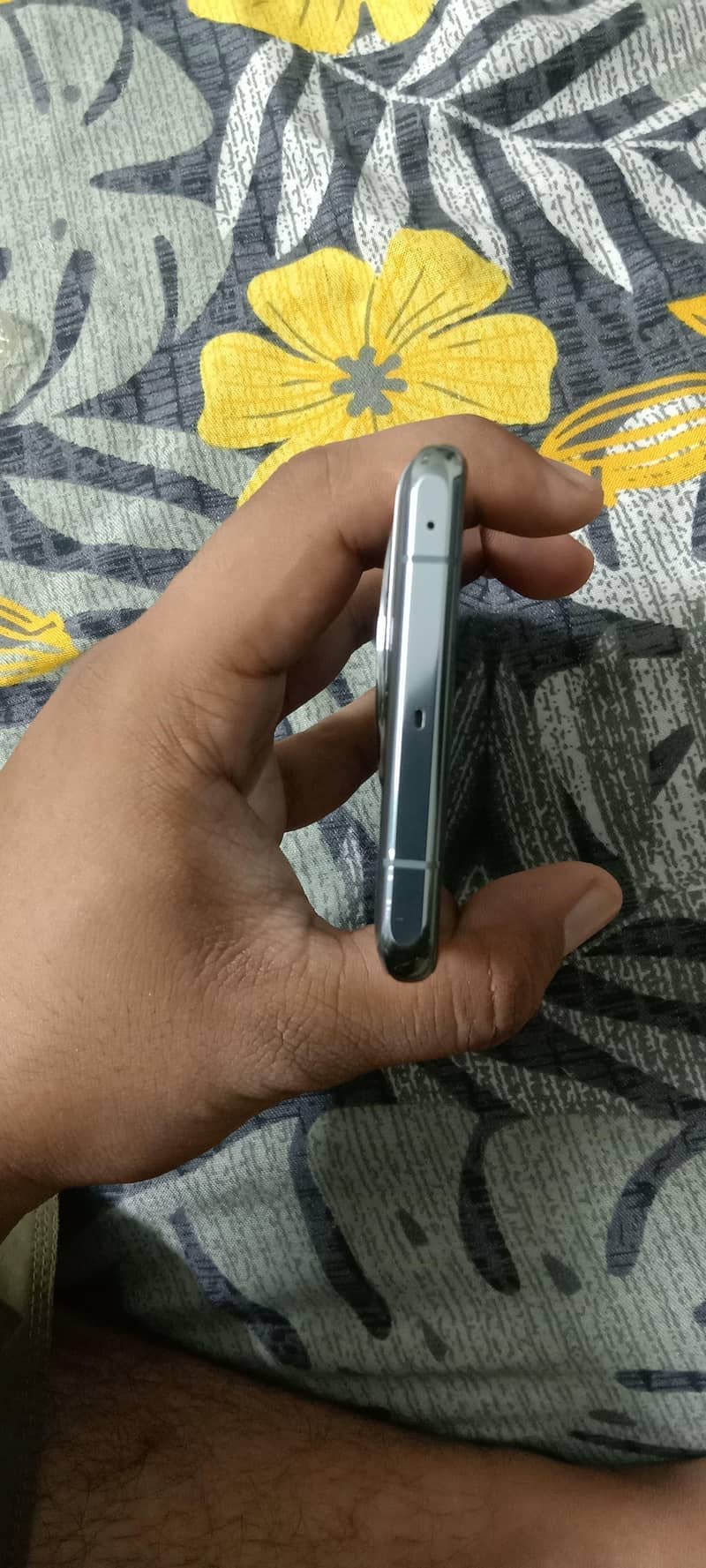 One Plus 11 4