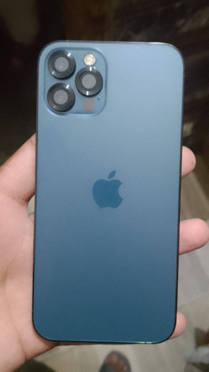 Apple iPhone 12 Pro 1