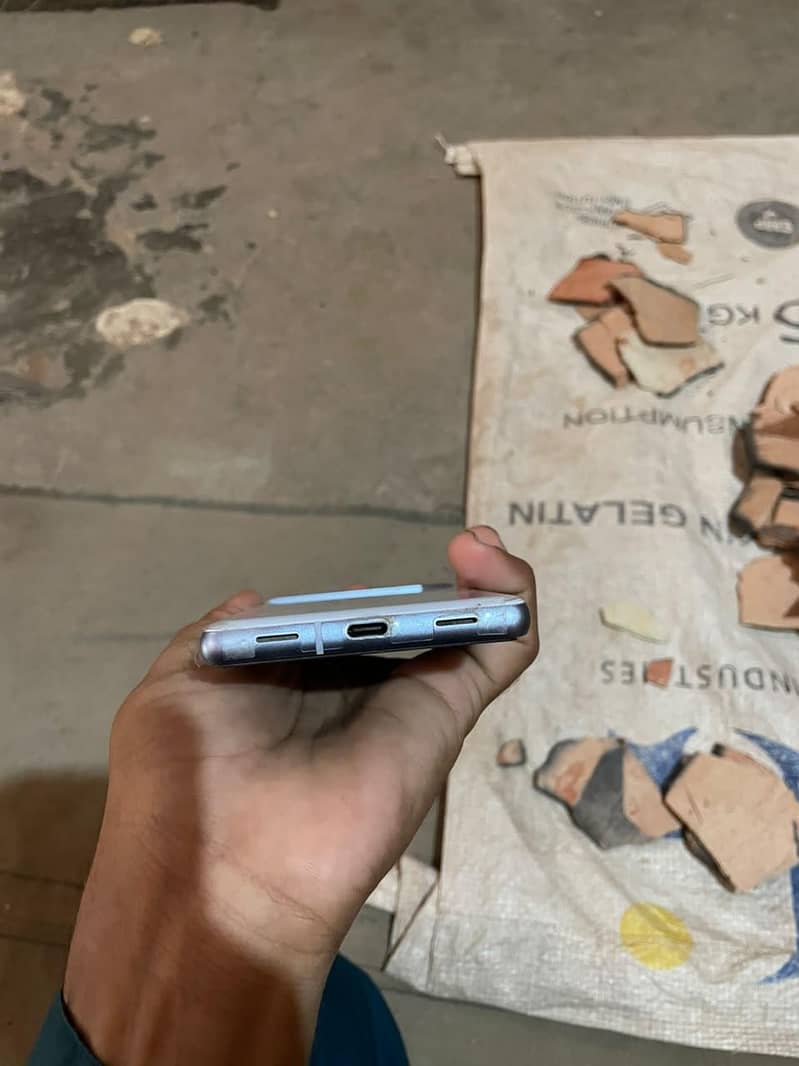 Google Pixel 7a 6