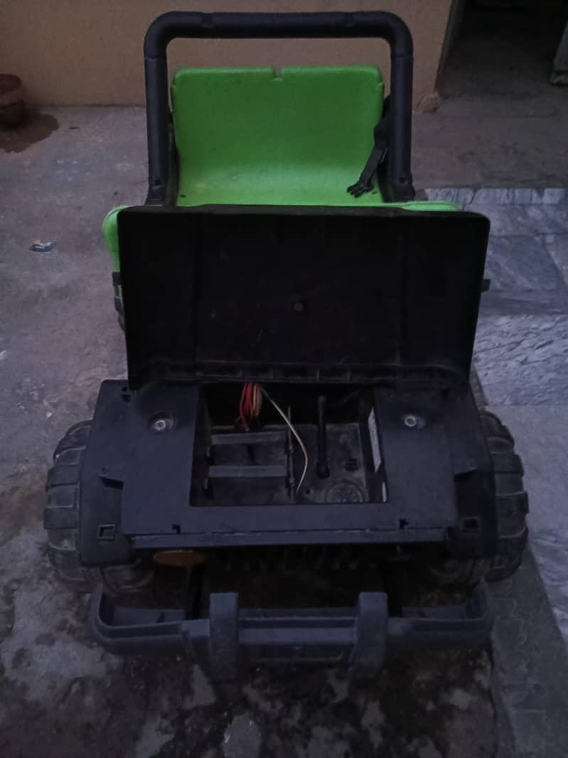 jeeb car 5