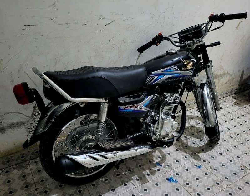 unique 125 10/10 5