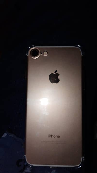 Apple iPhone 7