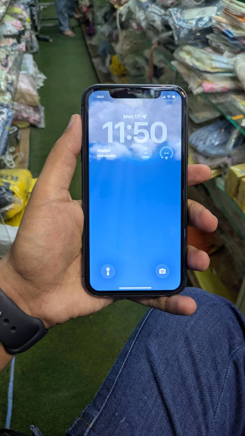 Apple iPhone 11 1