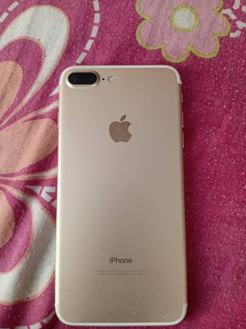 Apple iPhone 7 Plus 4
