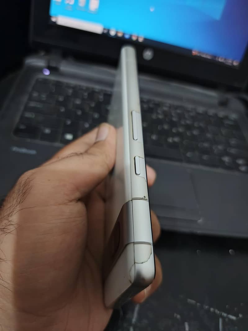 Google Pixel 7a 3