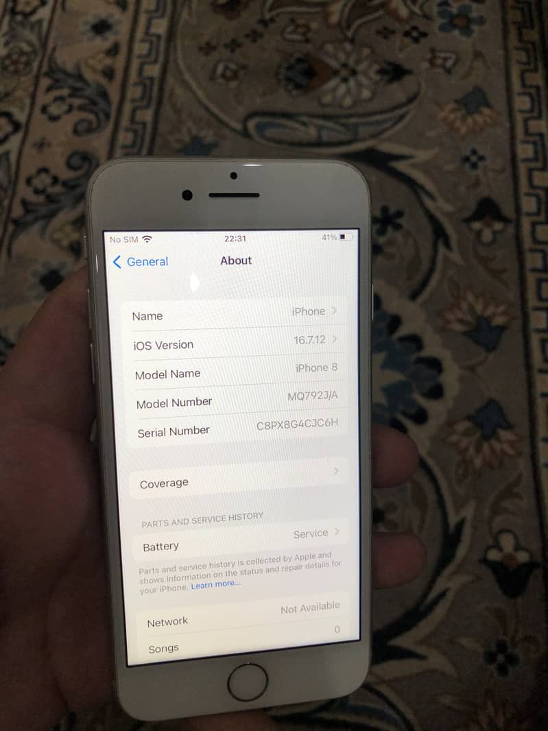 Apple iPhone 8 (Sim Time & Mint Condition) 1