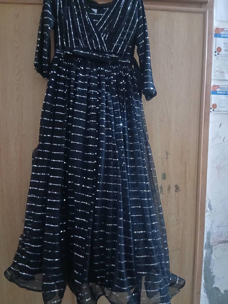 frocks 0