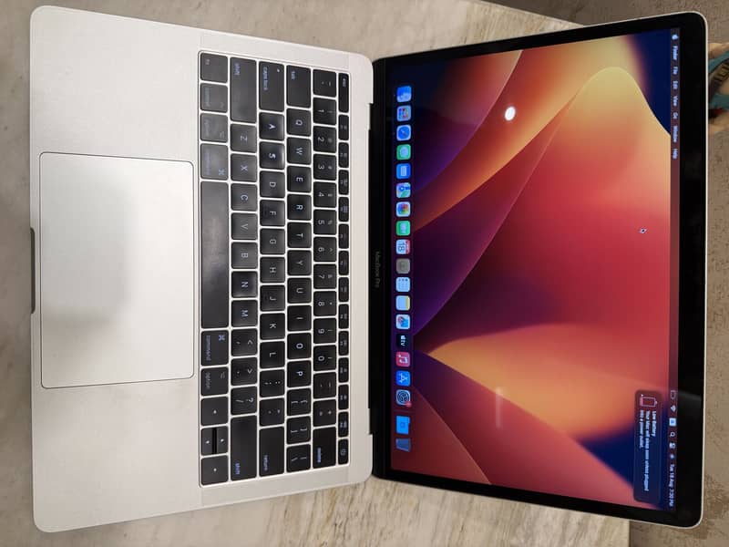 MacBook 2017 pro 1