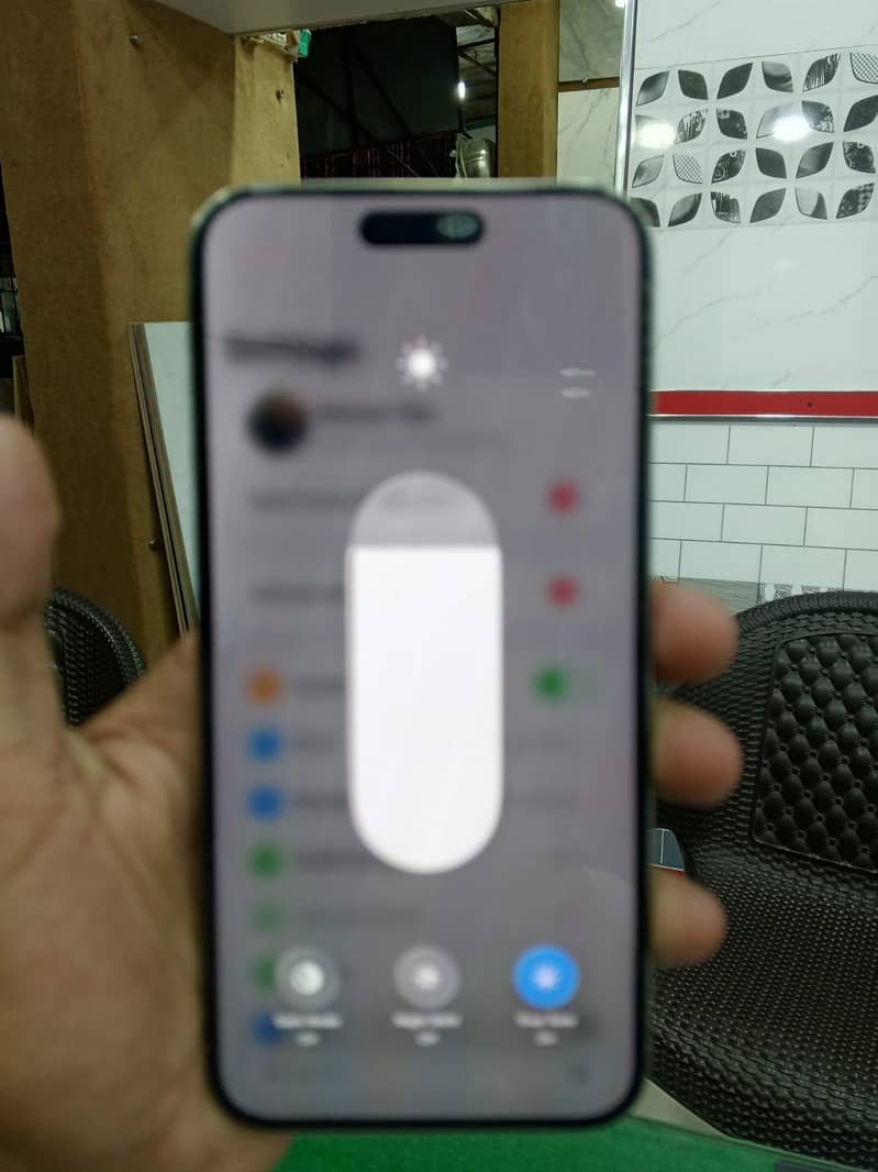 Apple iPhone 15 Pro Max 2
