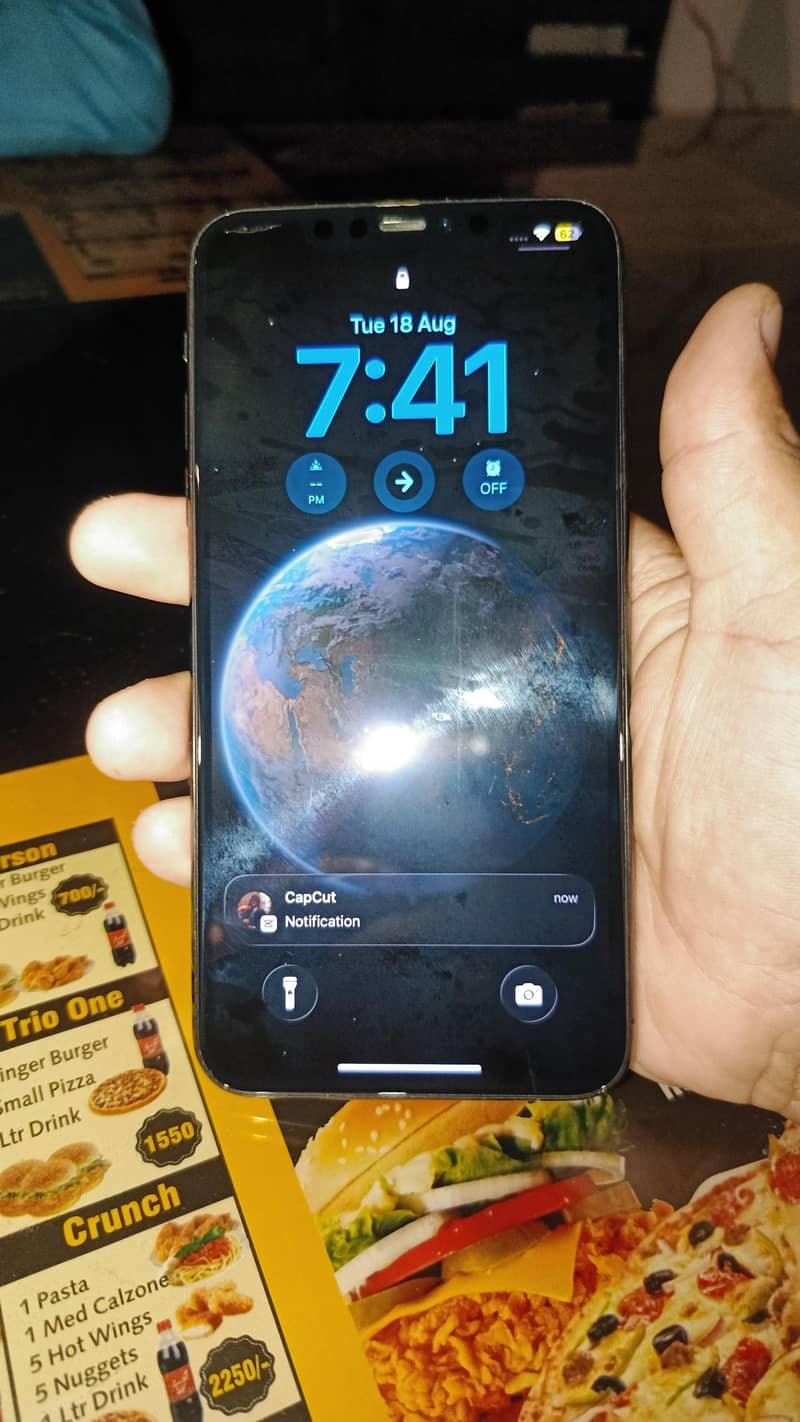 Apple iPhone 11 Pro Max 3