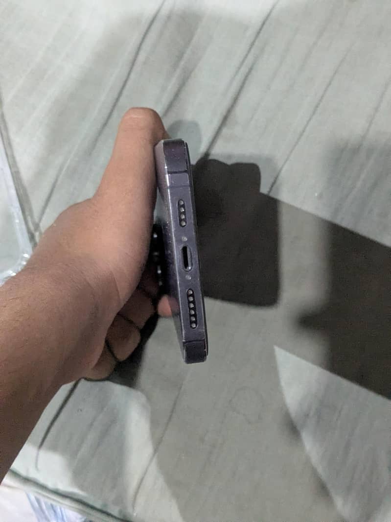 Apple iPhone 14 Pro Max 3
