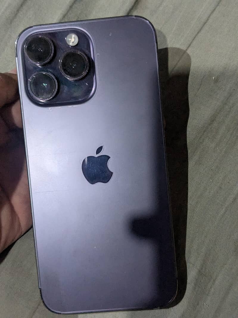 Apple iPhone 14 Pro Max 4