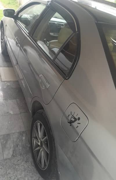 Honda Civic EXi 2005