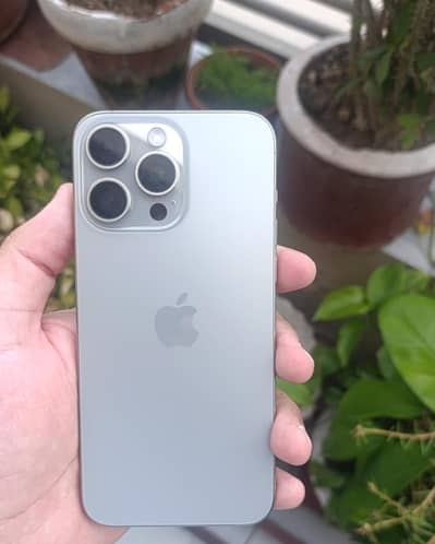 Apple iPhone 15 Pro Max