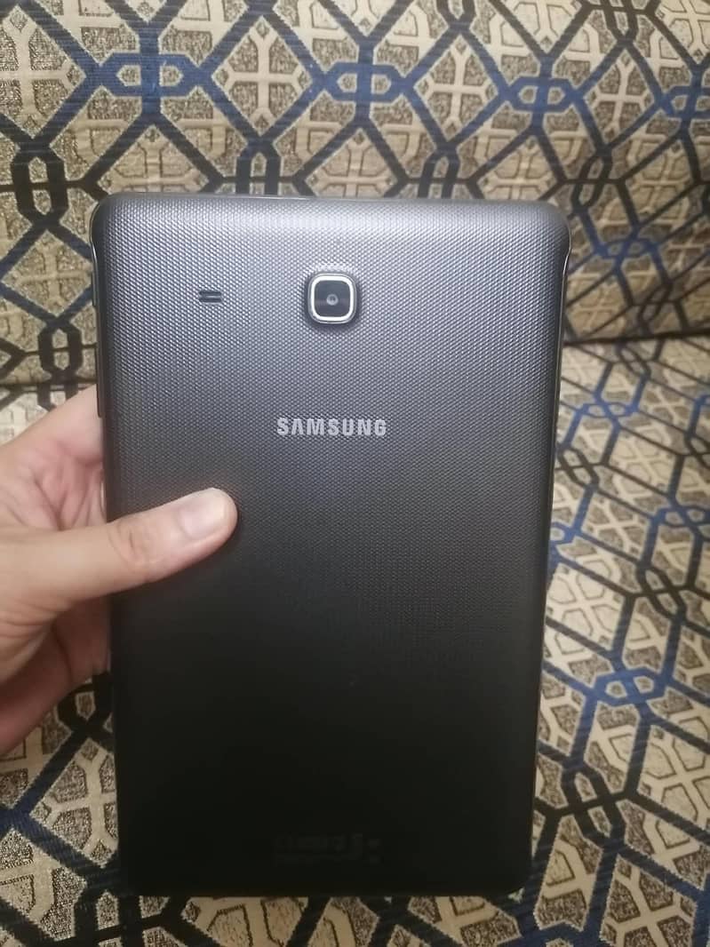 Samsung Galaxy tab e 4