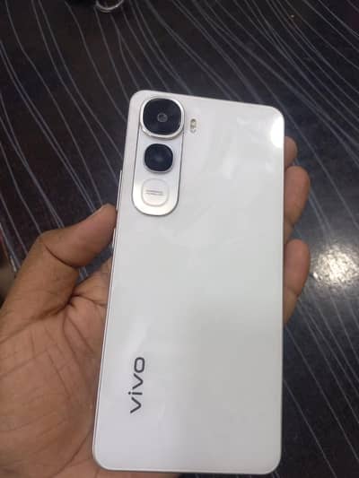 Vivo Y400