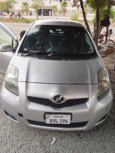 Toyota Vitz 2008/2012