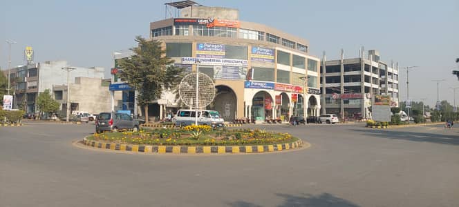 8 Marla COMMERCIAL Plot for sale in Broadway commercial Block Paragon City