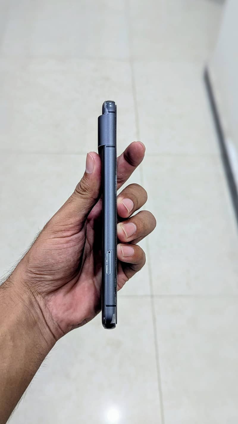 Google Pixel 8 2