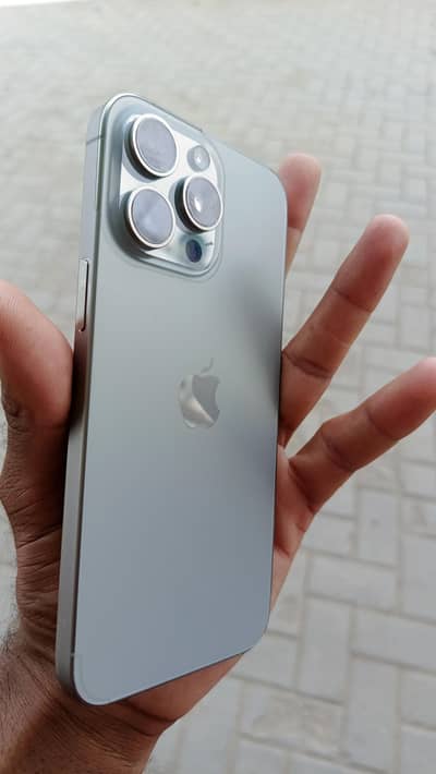 Apple iPhone 15 Pro Max